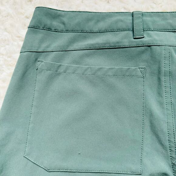 Patagonia Womens Happy Hike Capri Lightweight 50+ UPF Khaki Green Pants Sz 6 - Picture 9 of 14